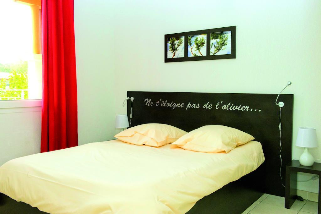 La Residence Du Chateau De Jouarres Azille Oda fotoğraf